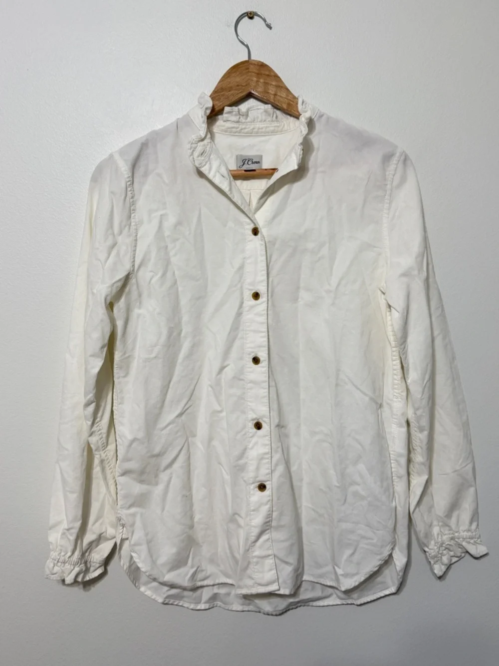 J. CREW Classic Fit Button Down Shirt Size 2 ruffleneck shirt in corduroy xs